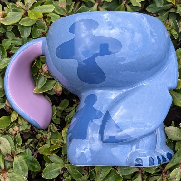 Disney Lilo & Stitch Stitch Figural Mug - Picture 12 of 12